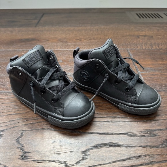 Converse Black High-Top Kids Sneakers - Picture 1 of 10